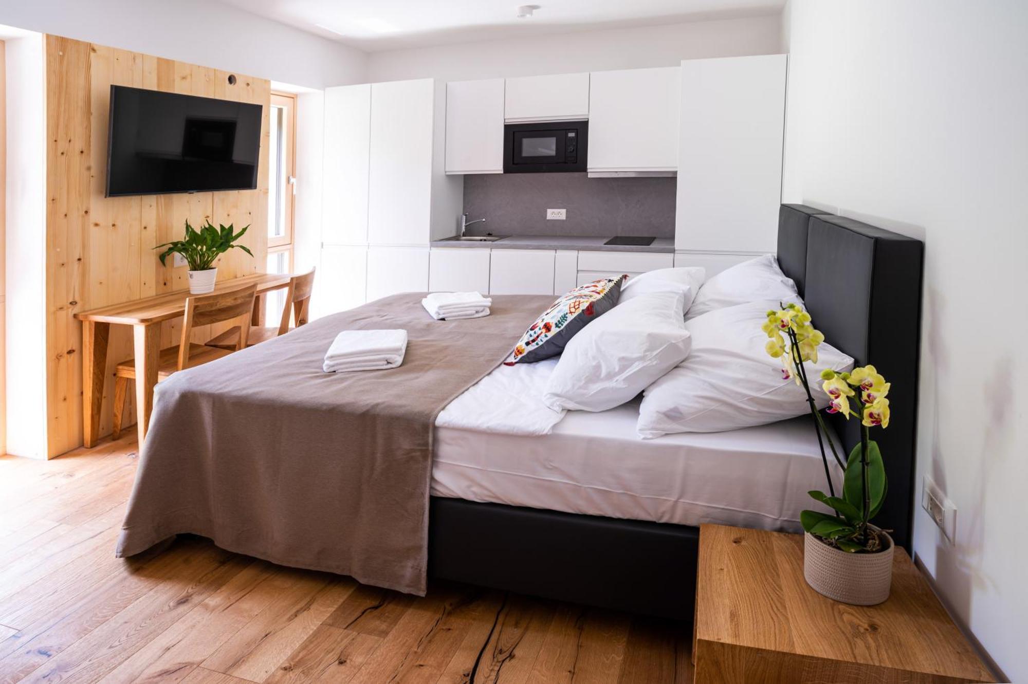 Lucka Bled Quiet Location, Free Bikes, Big Garden, Doctor Apartment Ngoại thất bức ảnh