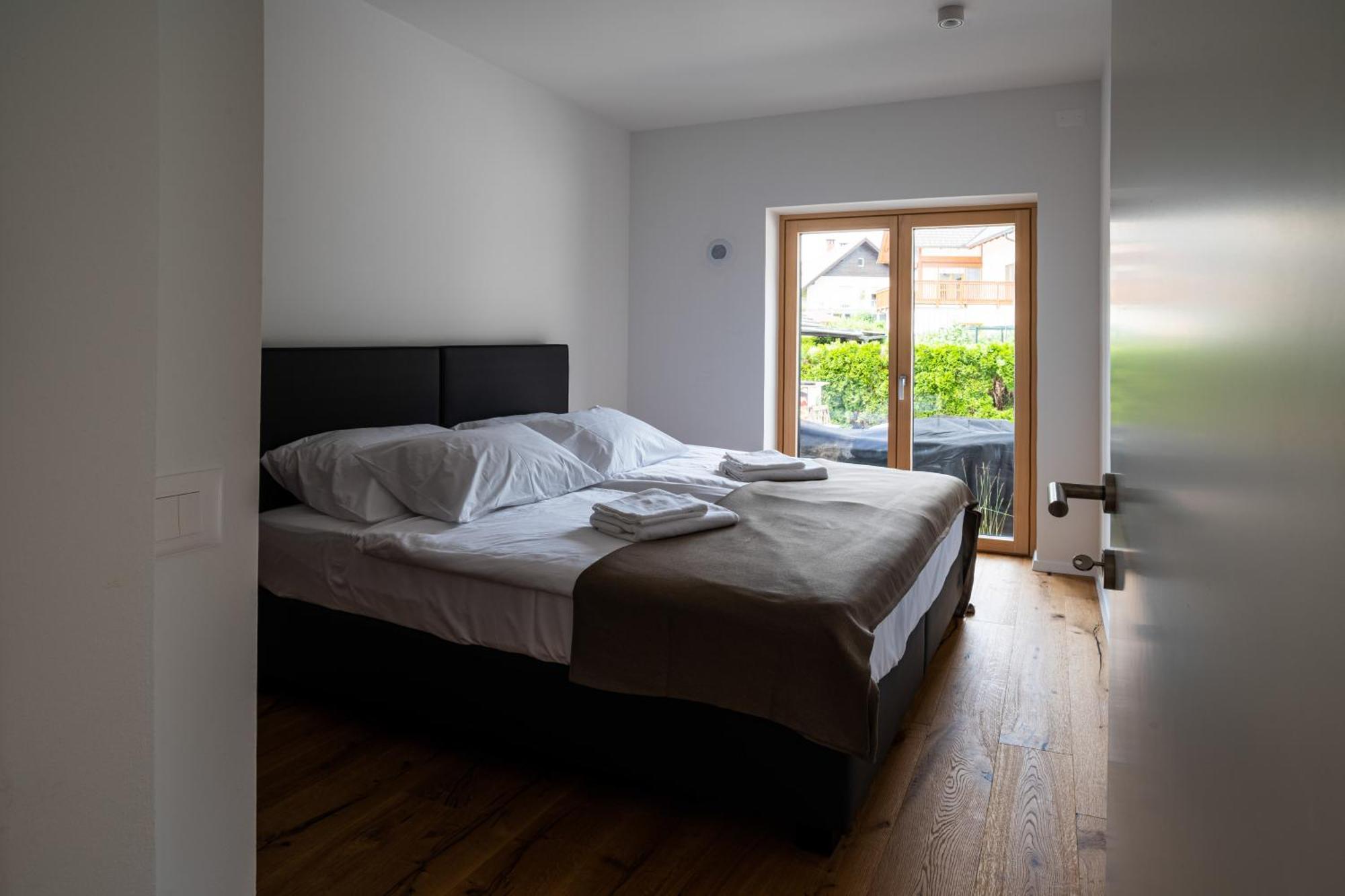 Lucka Bled Quiet Location, Free Bikes, Big Garden, Doctor Apartment Ngoại thất bức ảnh